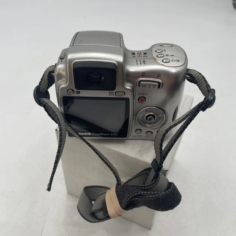 Kodak EasyShare Z650 6MP Digital Camera 10x Zoom+Battery+SD Car-TESTED